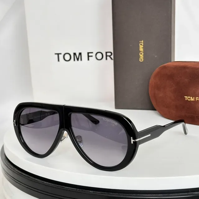 Tom Ford Aviador Escudo Gafas de Sol Lentes Translucidas Gris Verde 4