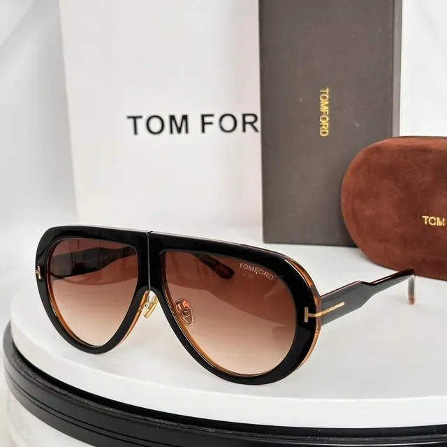 Tom Ford Aviador Escudo Gafas de Sol Lentes Translucidas Gris Verde 8