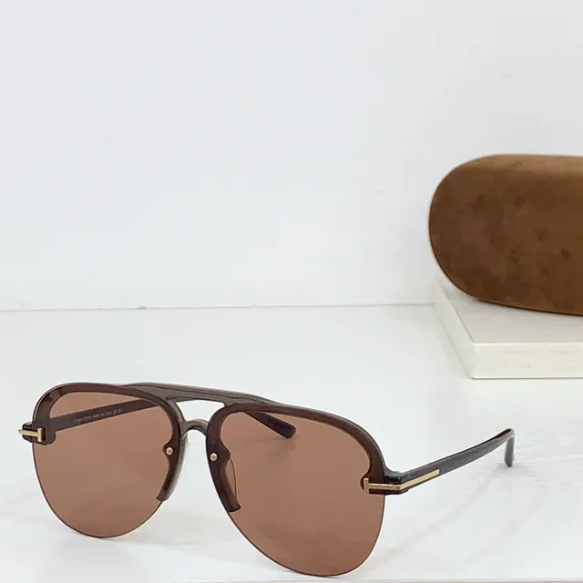 Tom Ford Black Gold Slim Rectangular Frame Integrated Top-Bar Metal Detail Sunglasses 4
