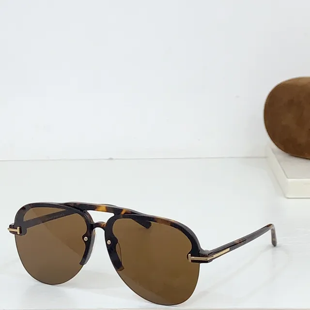 Tom Ford Black Gold Slim Rectangular Frame Integrated Top-Bar Metal Detail Sunglasses 6