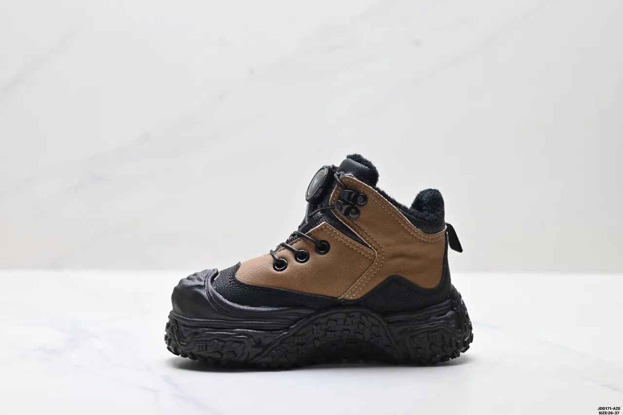 UGG Bege Preto Solado Chunky Fechamento Toggle e Cadarços Botas de Neve 6