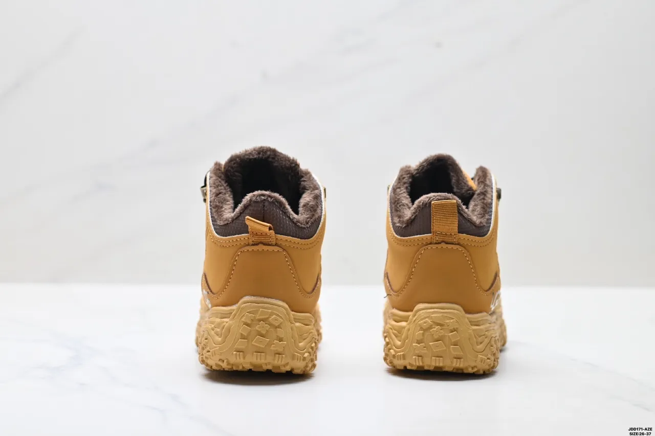 UGG Bege Preto Solado Chunky Fechamento Toggle e Cadarços Botas de Neve 17