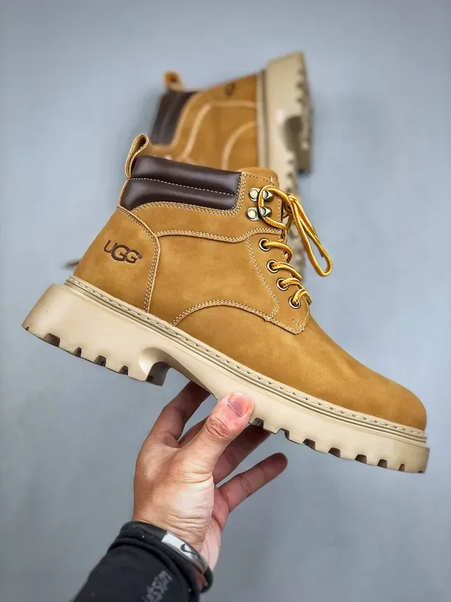 UGG Botas de Trabajo de Ante Beige Marrón con Cuello Acolchado 6