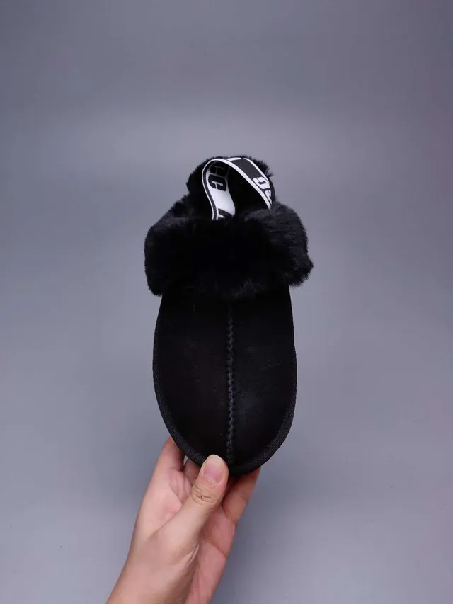 UGG Black Platform Sole Fuzzy Shearling Trim Casual Shoes 3