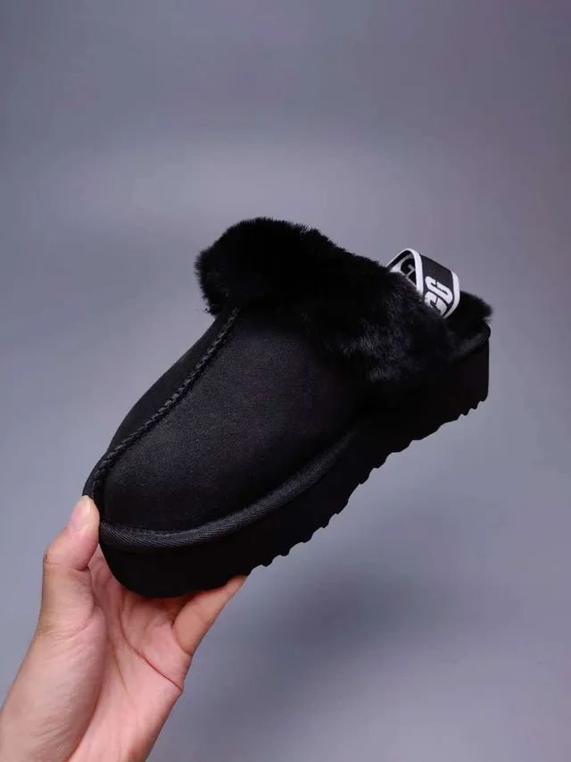 UGG Black Platform Sole Fuzzy Shearling Trim Casual Shoes 4