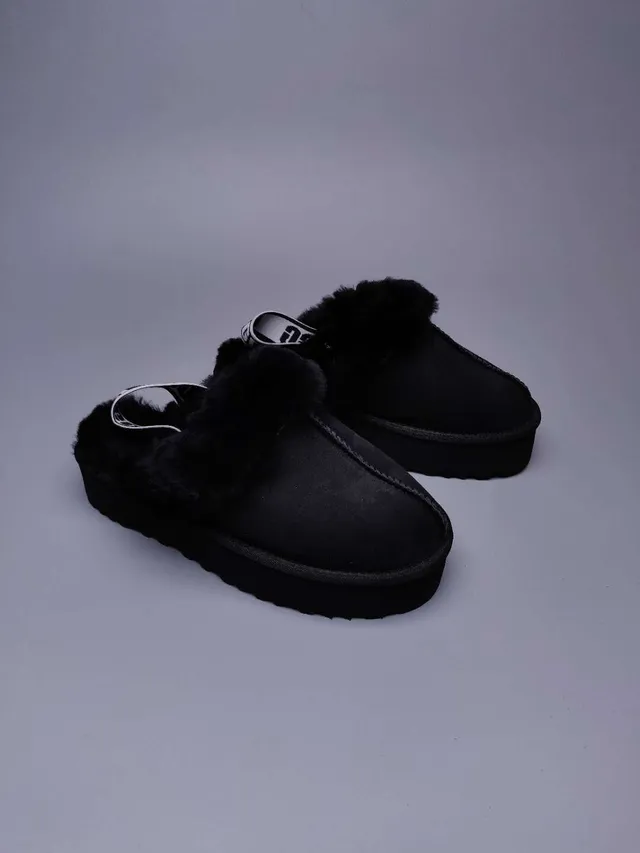 UGG Black Platform Sole Fuzzy Shearling Trim Casual Shoes 6