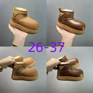 UGG 棕米色羊毛里圆头雪靴