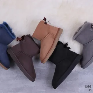 UGG Classic Mini शीयरलिंग लाइन स्यूड स्नो बूट्स