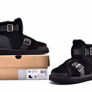 UGG Classic Mini Torque 黑色雪靴