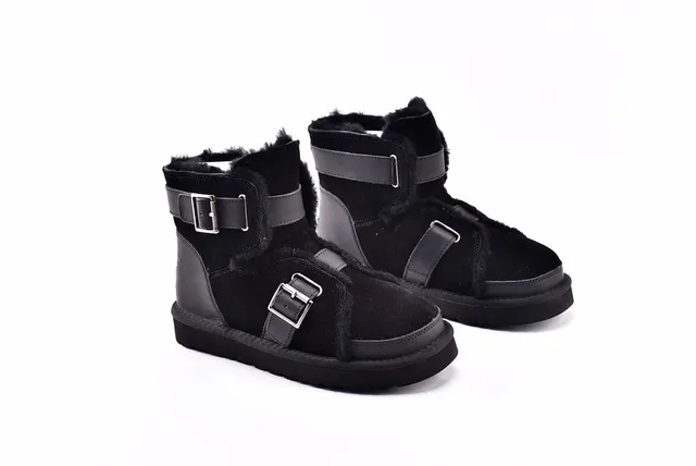 UGG Classic Mini Torque Black Snow Boots 9