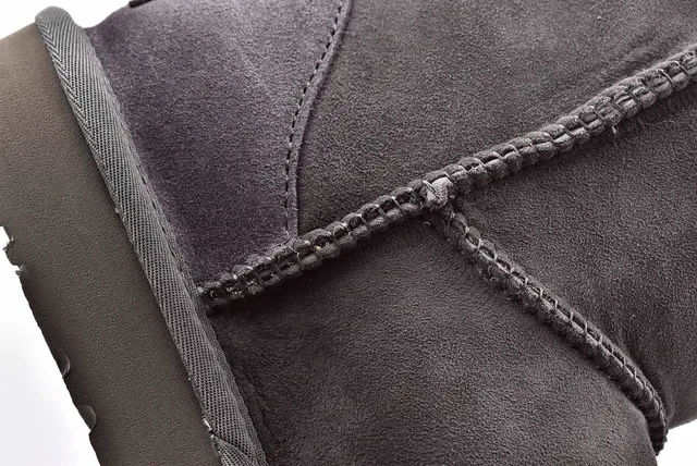 UGG Classic Short Charcoal Gray Suede Snow Boots 6