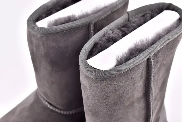 UGG Classic Short Charcoal Gray Suede Snow Boots 11