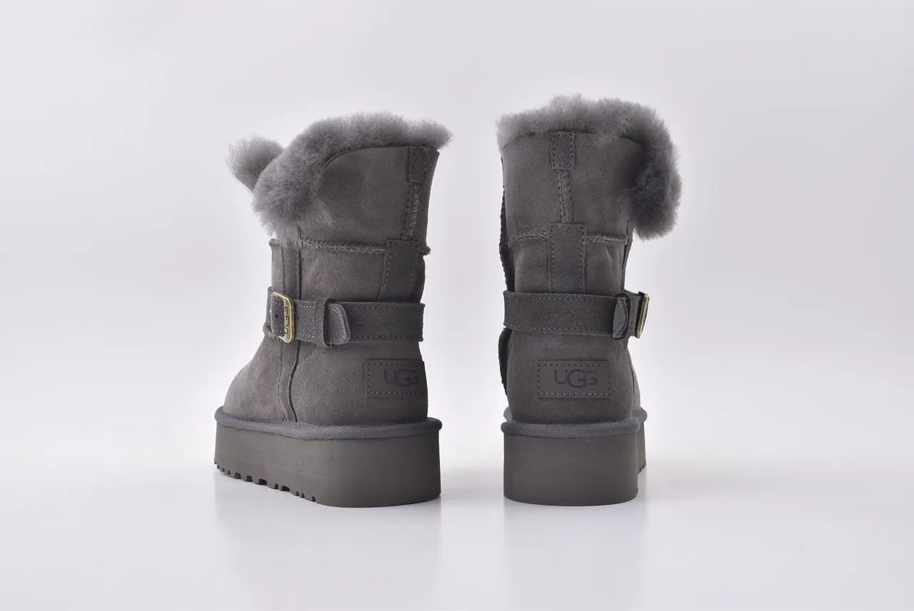 UGG ग्रे बीज स्यूड ऊपरी शियरलिंग लाइनड कफ स्नो बूट्स 6