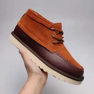 UGG नारंगी-बर्गंडी सुड-चमड़ी दो रंग की मोकासिन सिलाई टो एंक्ल बूट