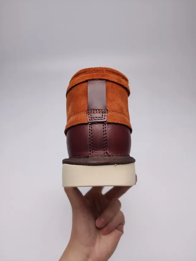 UGG Orange Burgundy Suede-and-Leather Two-Tone Moccasin-Stitched Toe Ankle Boots 6