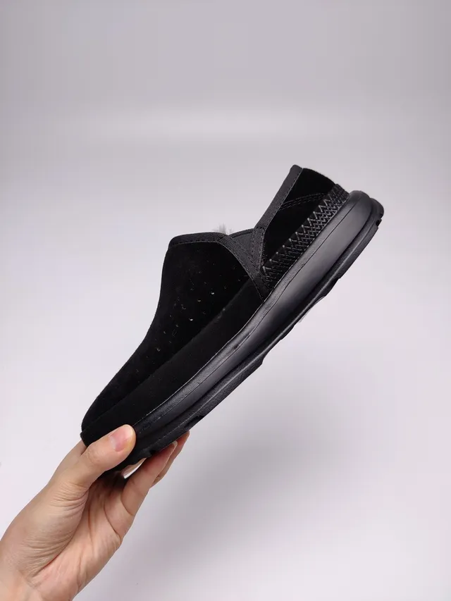 UGG تاسمان أحذية لفرز جلد سويدي أسود بدون لفافة 7