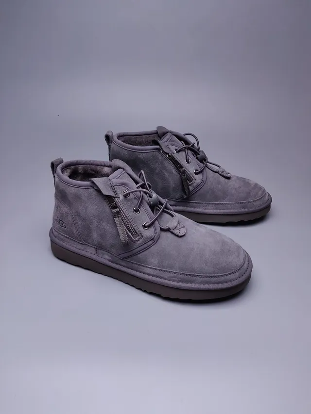 UGG Tasman 炭灰色麂皮踝靴 3