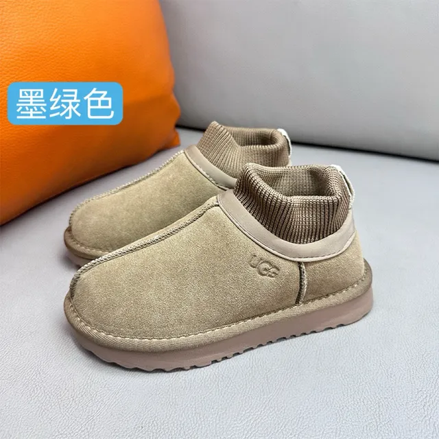 UGG Tasman 卡其色一脚蹬雪靴 5