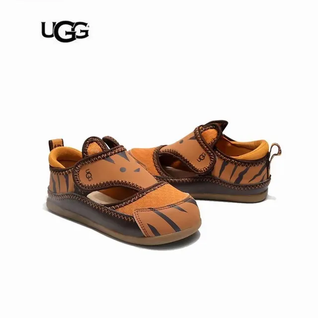 UGG Tasman Niños Correa Cerrada Mary Jane Zapatos 6