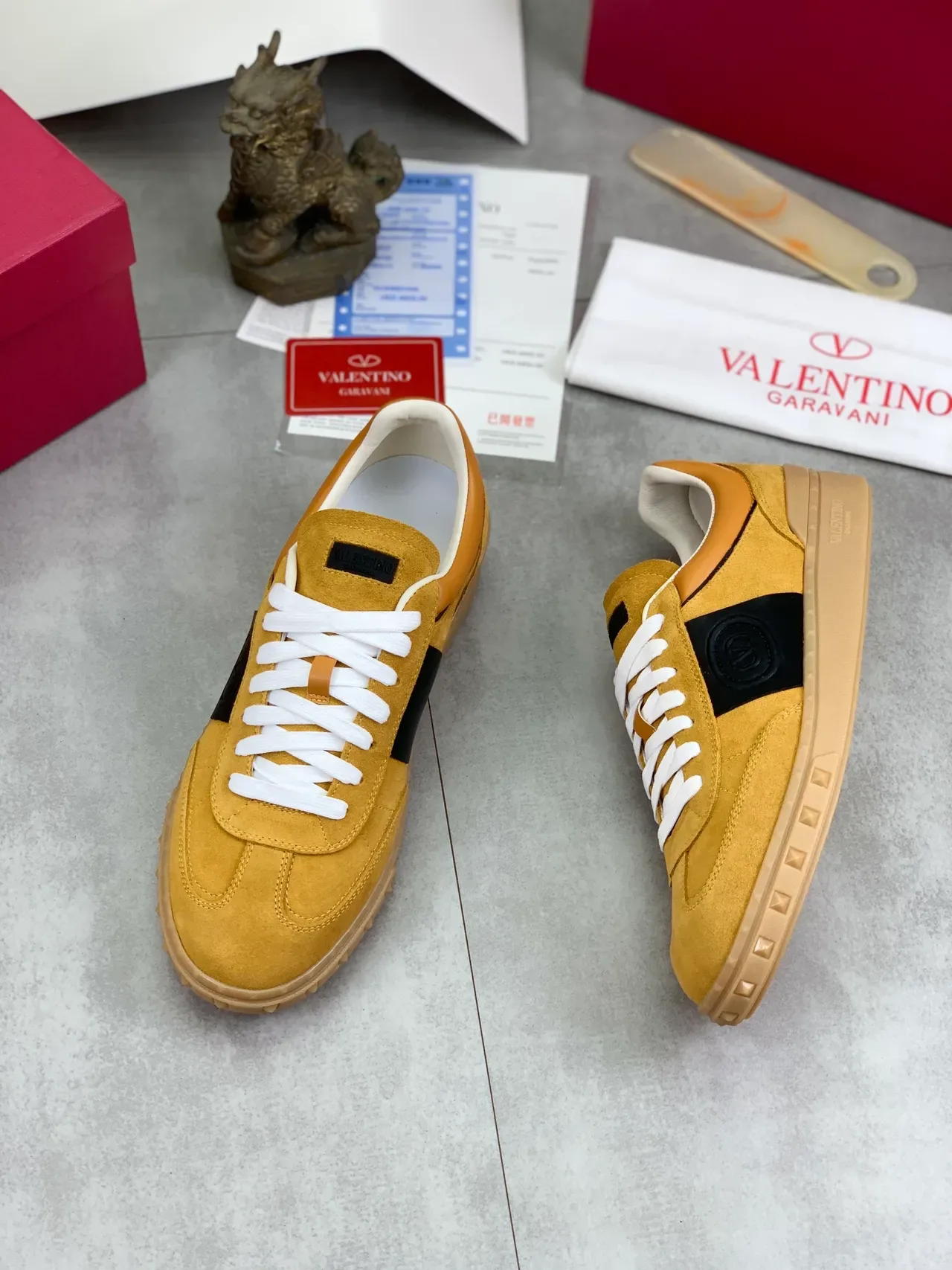Valentino Beige Negro Gamuza Superior Cordones Blancos Zapatillas Lifestyle 6