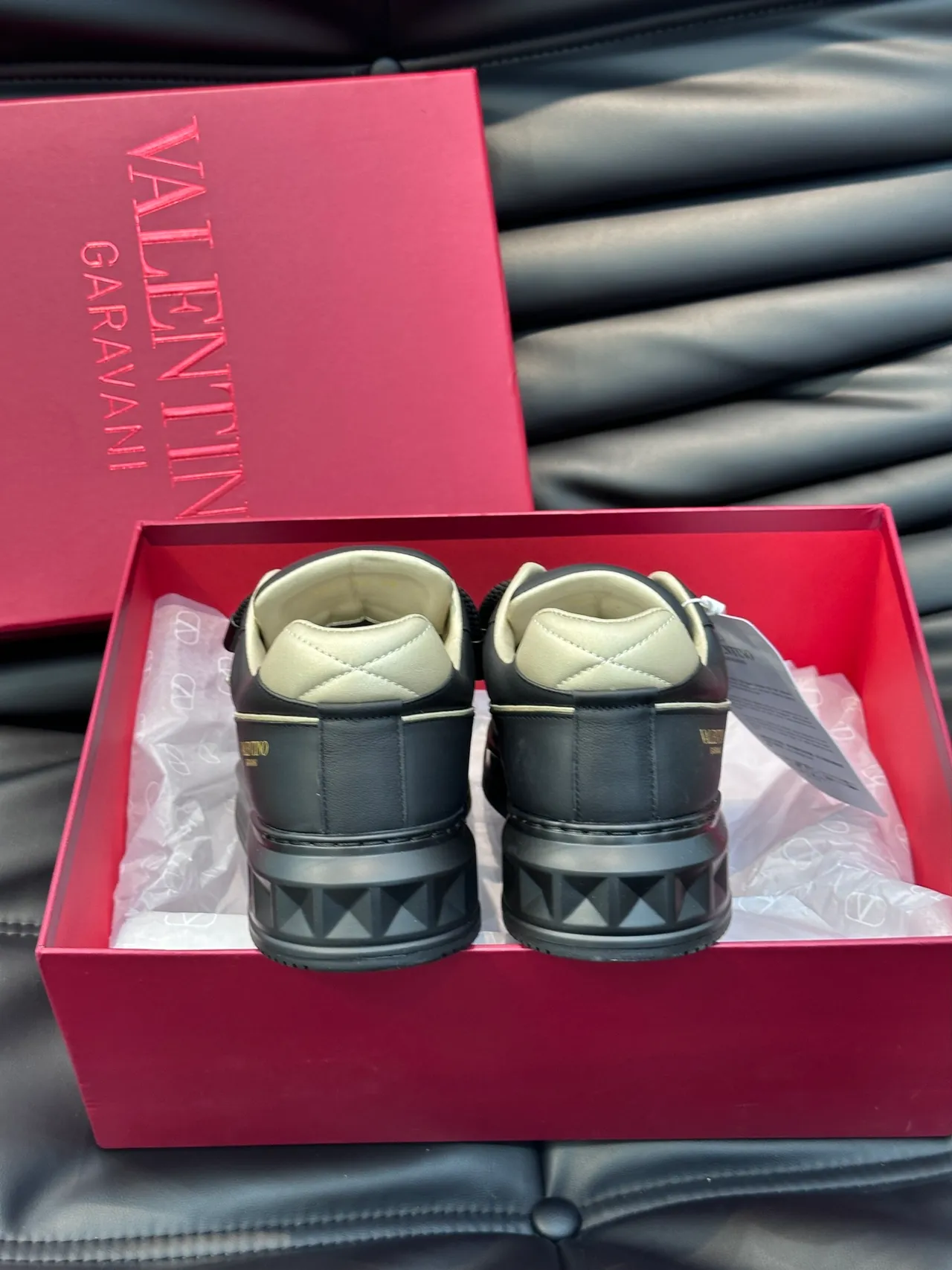 Valentino Black Beige Leather Cream Piping Lifestyle Sneakers 3