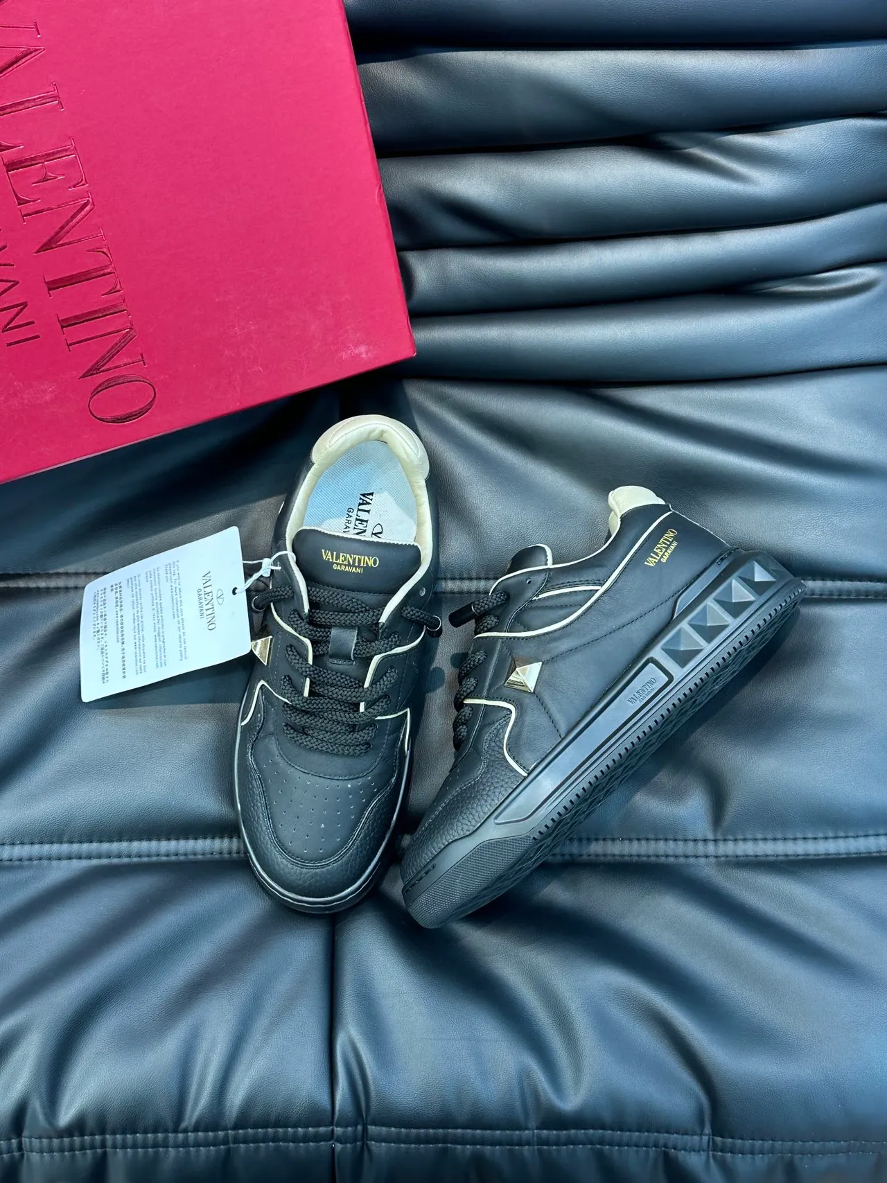 Valentino Black Beige Leather Cream Piping Lifestyle Sneakers 5