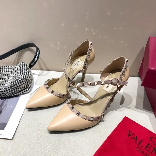 Valentino Rockstud भूरा चांदी पॉइंटेड टू T-Strap स्टिलेटो 4