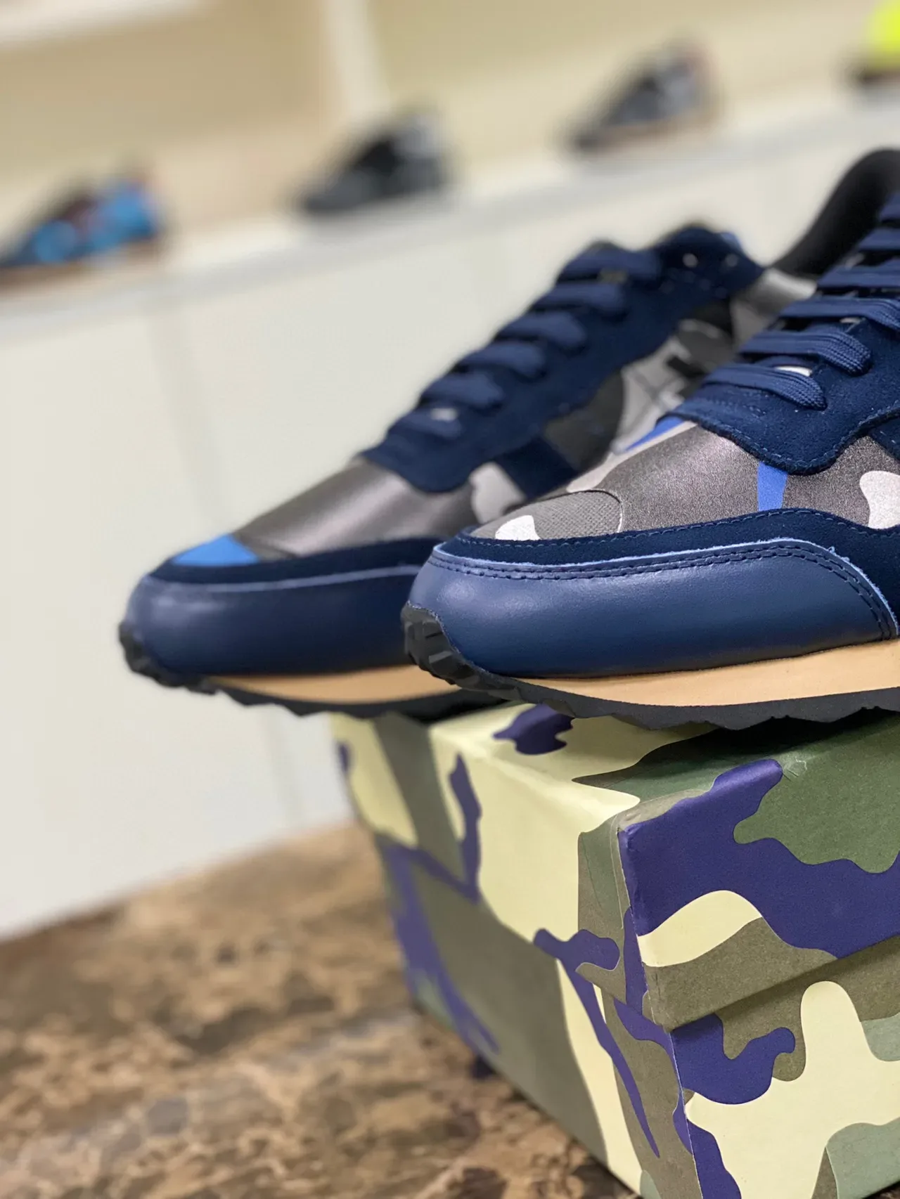 Valentino Rockstud Camouflage Navy Lifestyle Sneakers 5