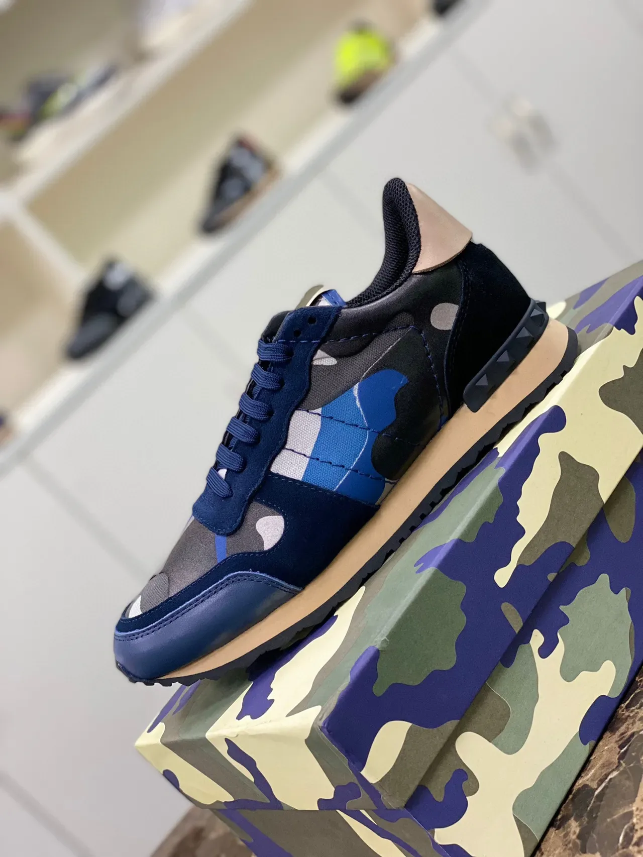 Valentino Rockstud Camouflage Navy Lifestyle Sneakers 7