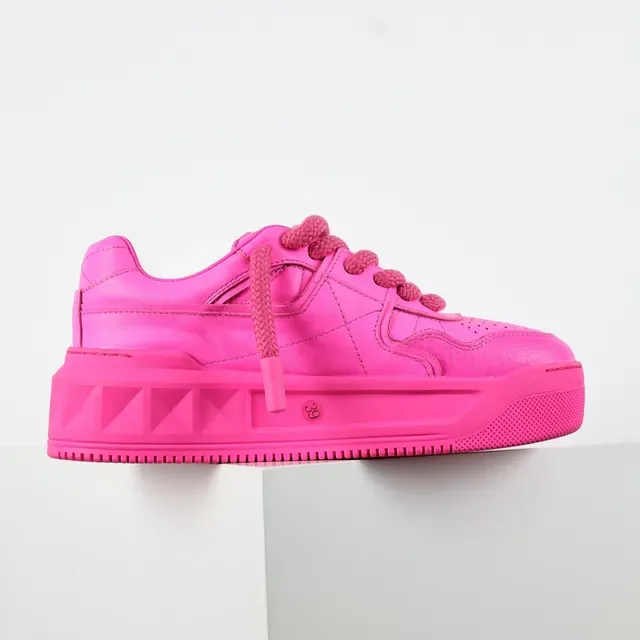 Valentino Rockstud Tênis Lifestyle Rosa Monocromático Studs Pirâmide 7