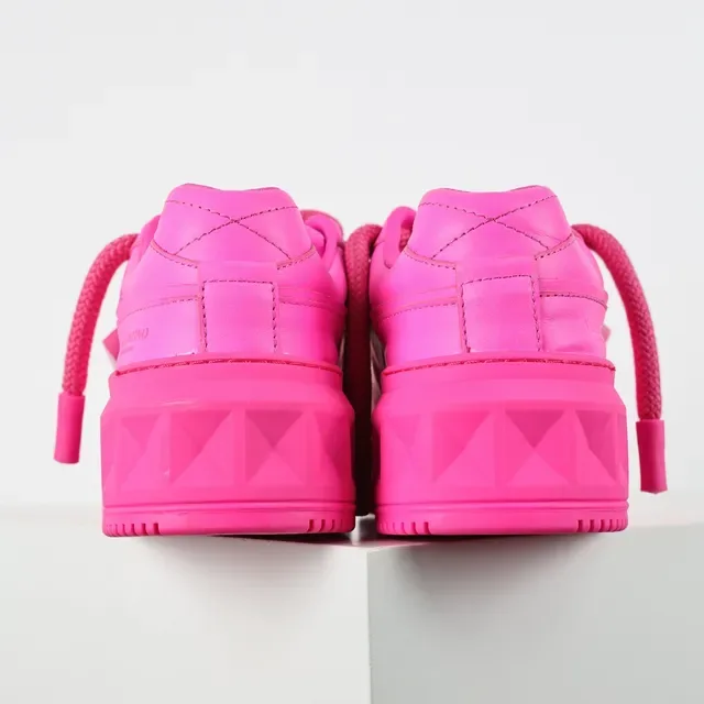 Valentino Rockstud Tênis Lifestyle Rosa Monocromático Studs Pirâmide 8