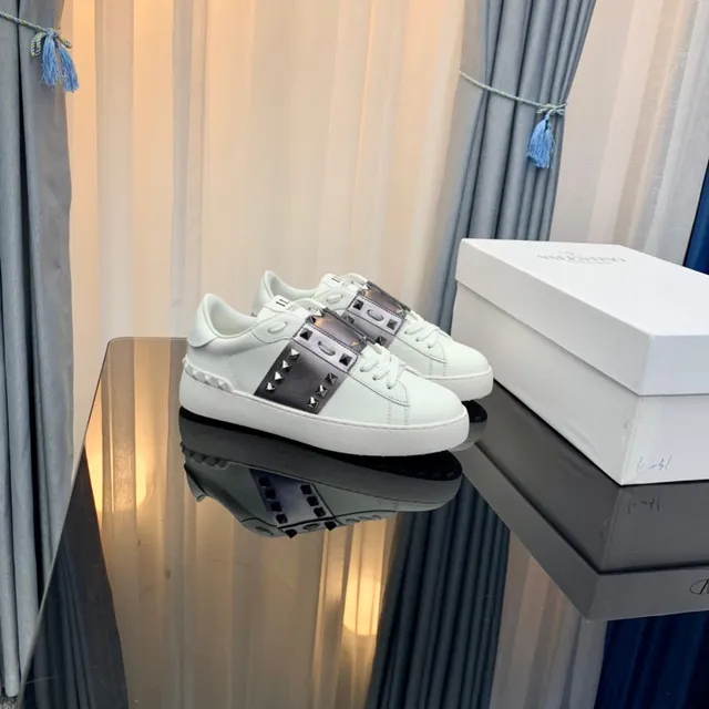 Valentino Rockstud White Leather Metallic Strap Pyramid Stud Lifestyle Sneakers 5
