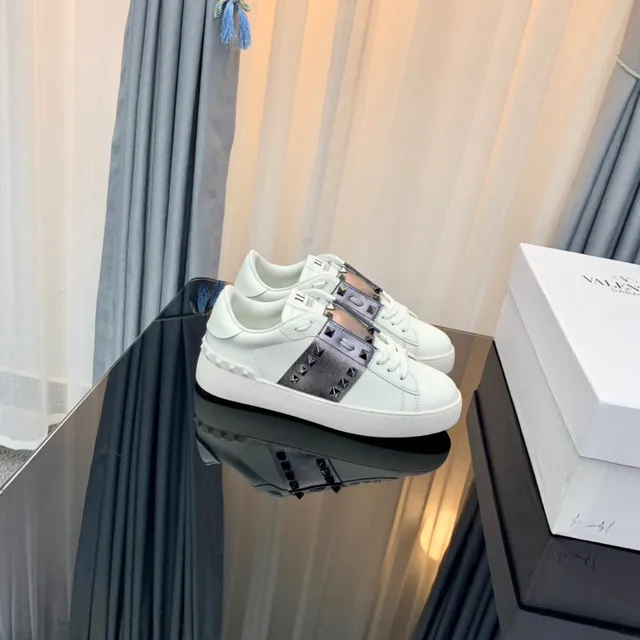 Valentino Rockstud White Leather Metallic Strap Pyramid Stud Lifestyle Sneakers 8