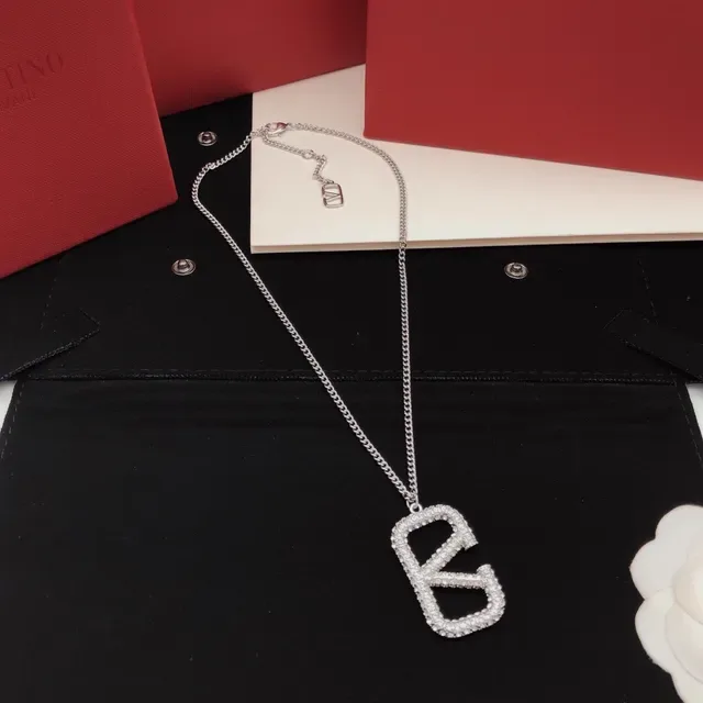 瓦伦蒂诺 VLogo 水晶镶嵌银色调项链 5