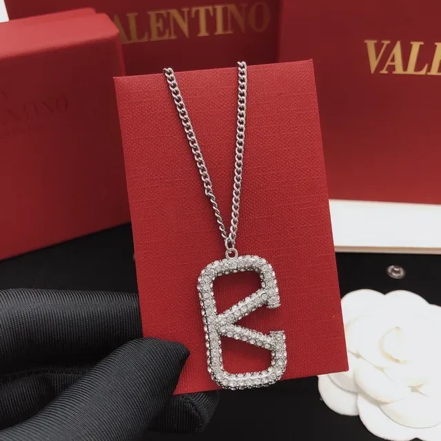 瓦伦蒂诺 VLogo 水晶镶嵌银色调项链 7