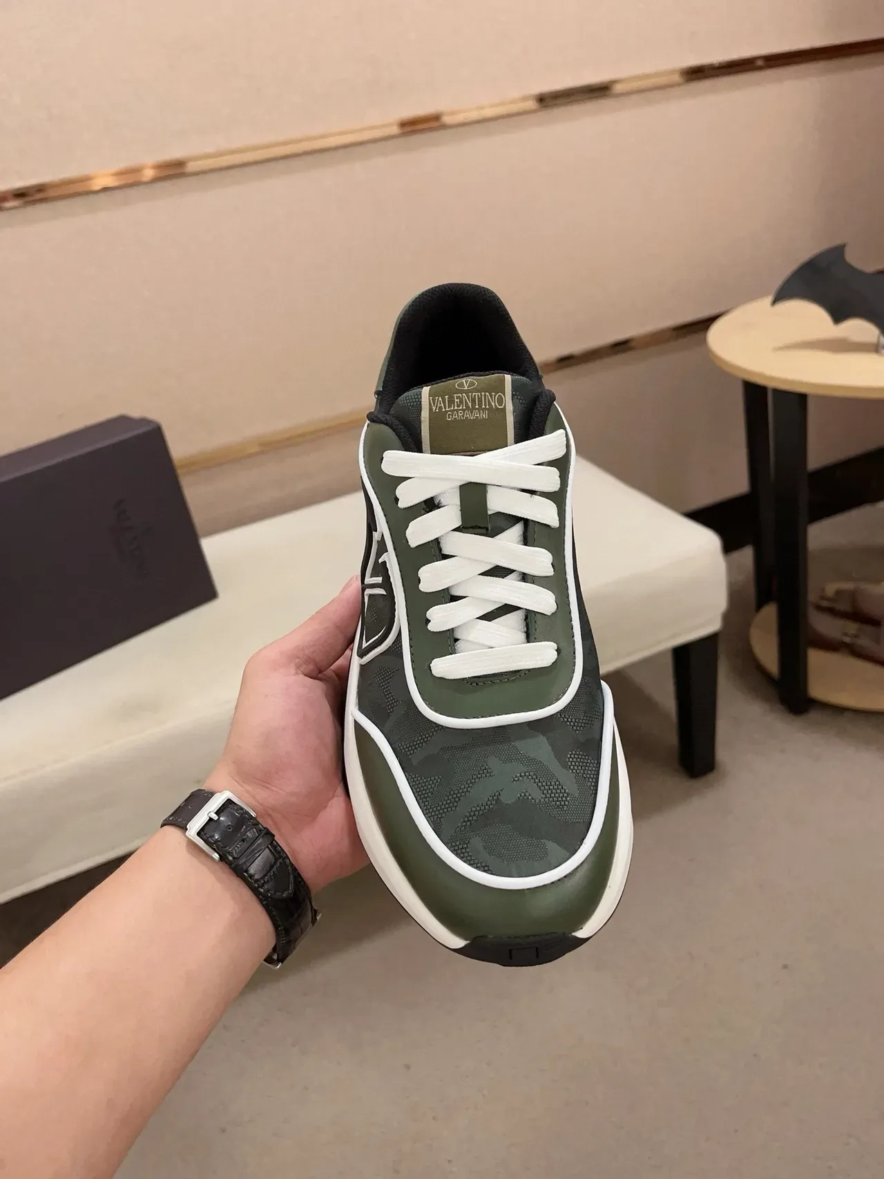 Valentino VLTN Runner Verde Oliva Camo Tênis Lifestyle 5