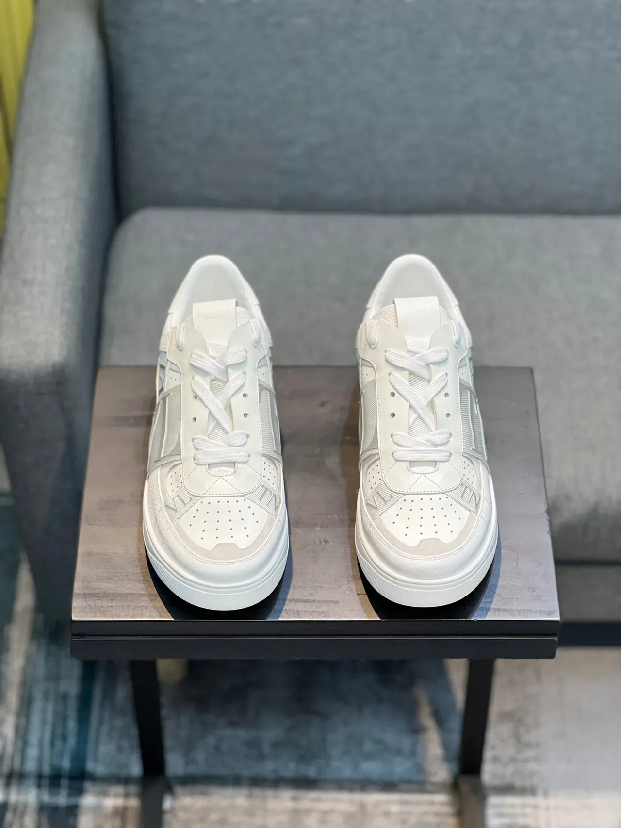 Valentino VLTN व्हाइट ग्रे लाइफस्टाइल स्नीकर 6