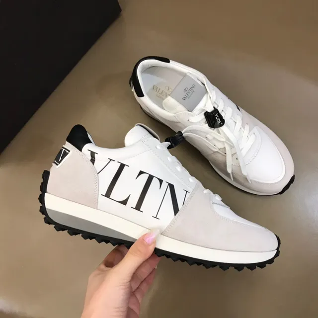 Valentino VLTN Blanc Beige Low-Top Sneakers Lifestyle en Matériau Mixte 6