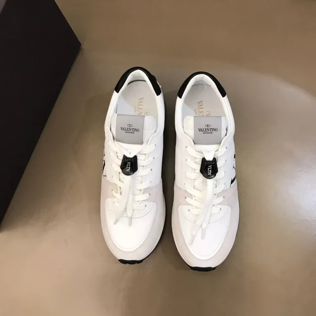 Valentino VLTN Blanc Beige Low-Top Sneakers Lifestyle en Matériau Mixte 9