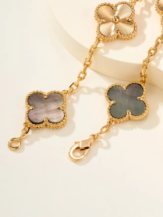 Van Cleef & Arpels Alhambra Cinq Motif Or et Mère de Perle Bracelet 2