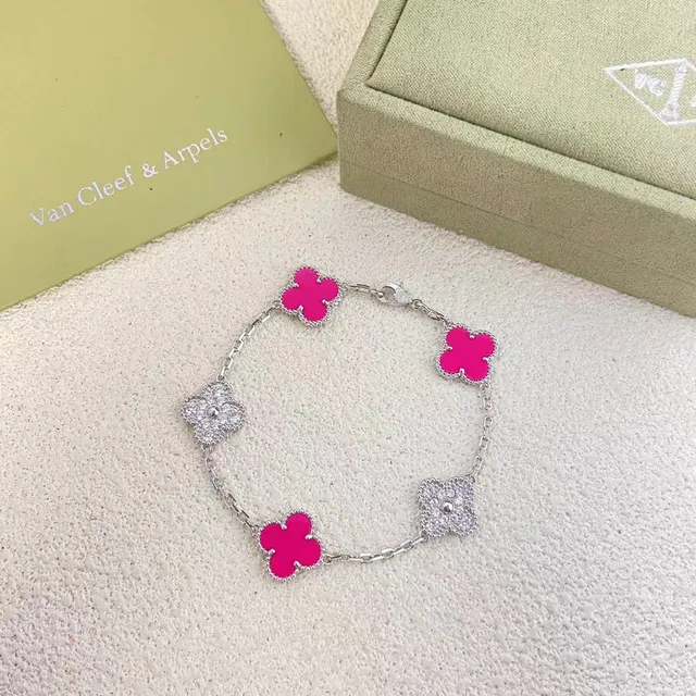 Van Cleef & Arpels Alhambra Fuchsia Enamel and Pavé Diamond Bracelets 4