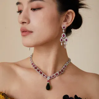 Van Cleef & Arpels Red Green High Jewelry Ruby And Diamond Necklace