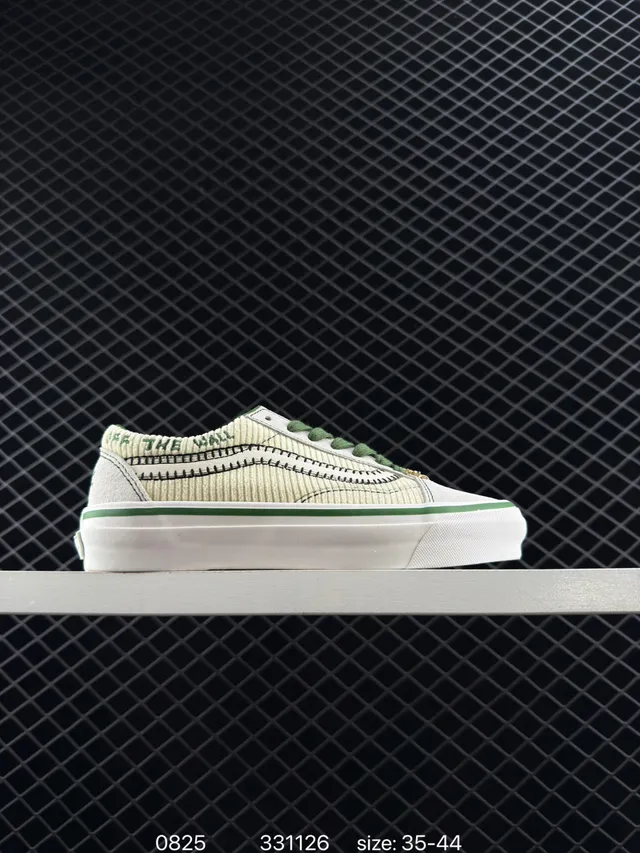 Vans Old Skool Chaussures de Skateboard Off-White et Vert en Corduroy 6