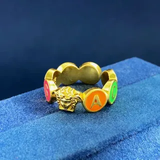 Versace Bague Alphabet Medusa Head Émail Lettre