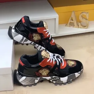 Versace 黑红 平台鞋底 美杜莎头 emblem 厚底运动鞋