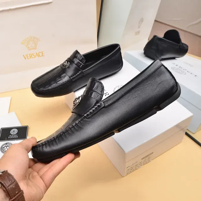 Versace Loafer Negro Plata Cuero Croc-Embossed Cabeza Medusa Hebilla Metal 7