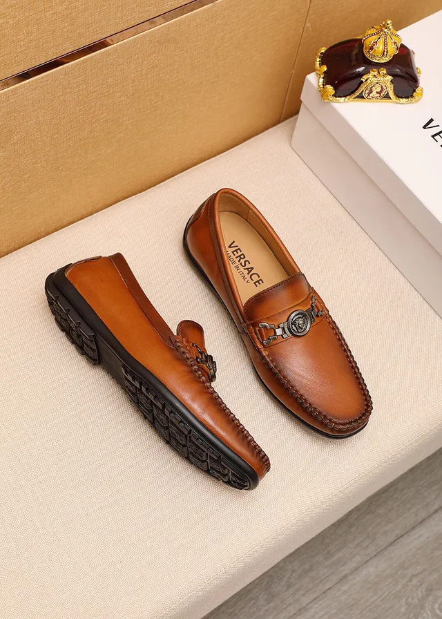 Versace Chain Reaction Medusa Head Leather Loafers 8