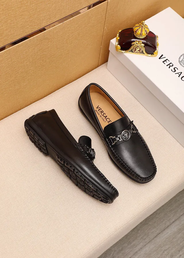 Versace Chain Reaction Medusa Head Leather Loafers 16