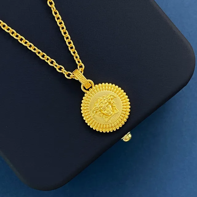 Versace ذهبي Medusa Head Motif قلادة 5