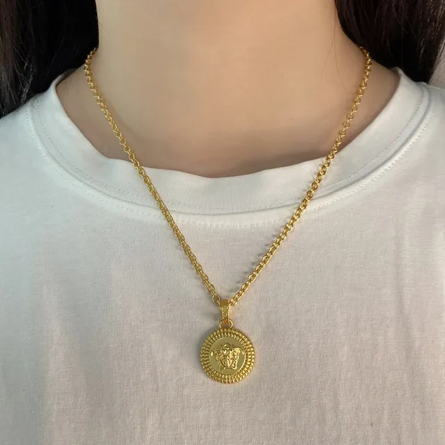 Versace ذهبي Medusa Head Motif قلادة 7